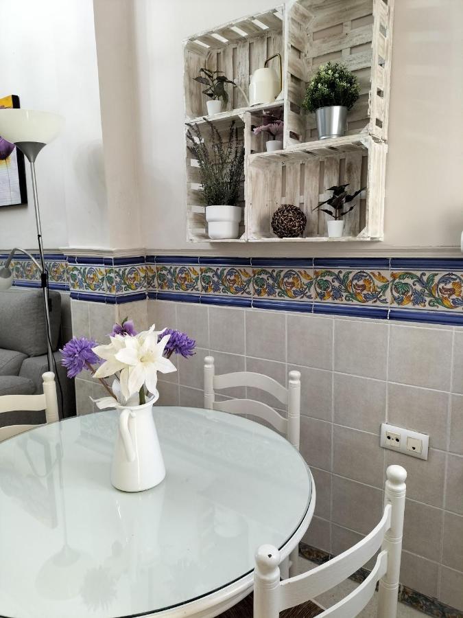 Tipico Y Pintoresco Patio De Vecinos, Con Encanto Seville Ngoại thất bức ảnh