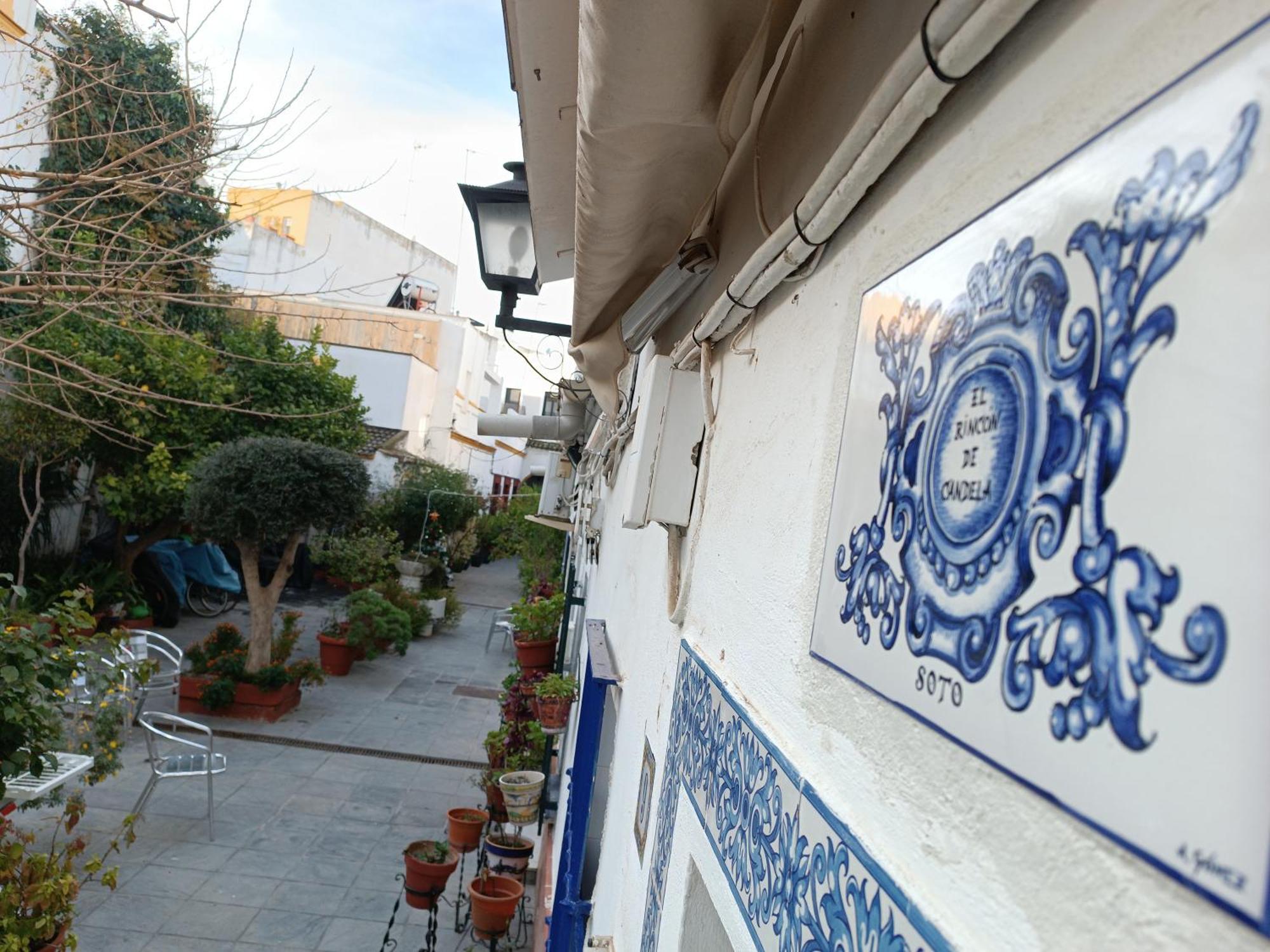 Tipico Y Pintoresco Patio De Vecinos, Con Encanto Seville Ngoại thất bức ảnh